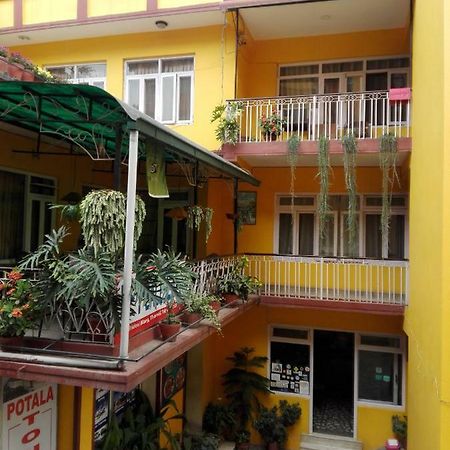 Potala Tourist Home Kathmandu Bagian luar foto