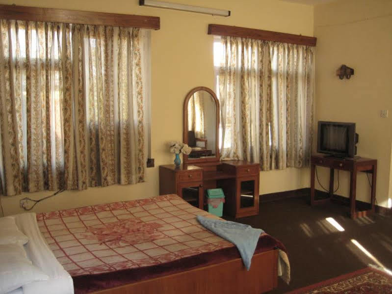 Potala Tourist Home Kathmandu Bagian luar foto