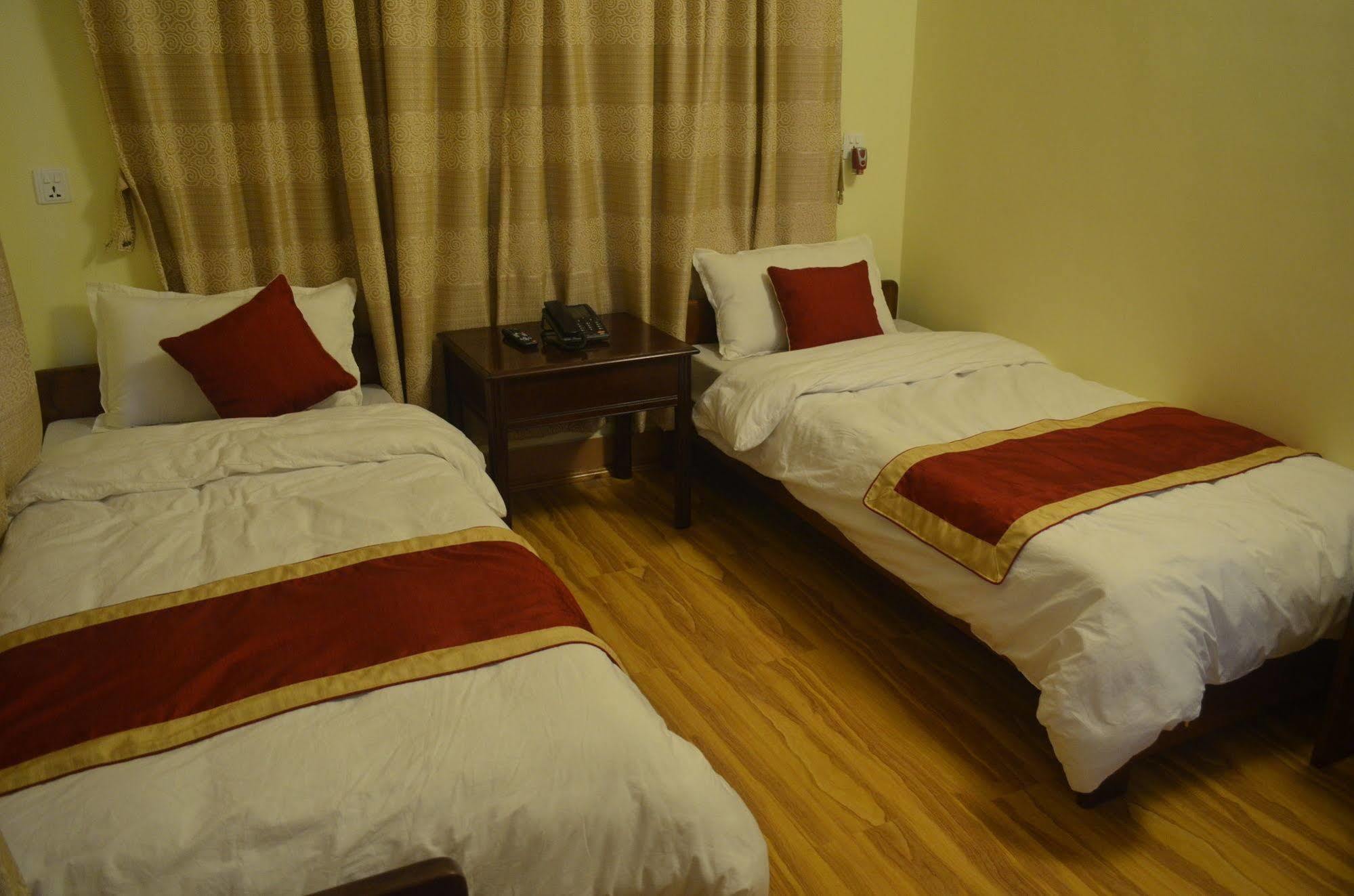 Potala Tourist Home Kathmandu Bagian luar foto