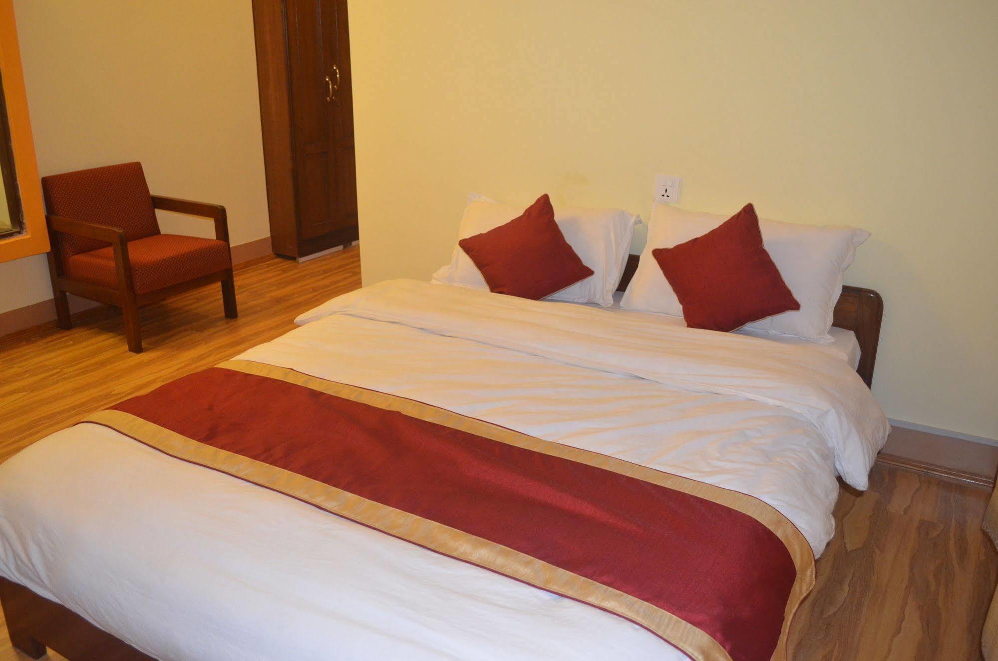 Potala Tourist Home Kathmandu Bagian luar foto
