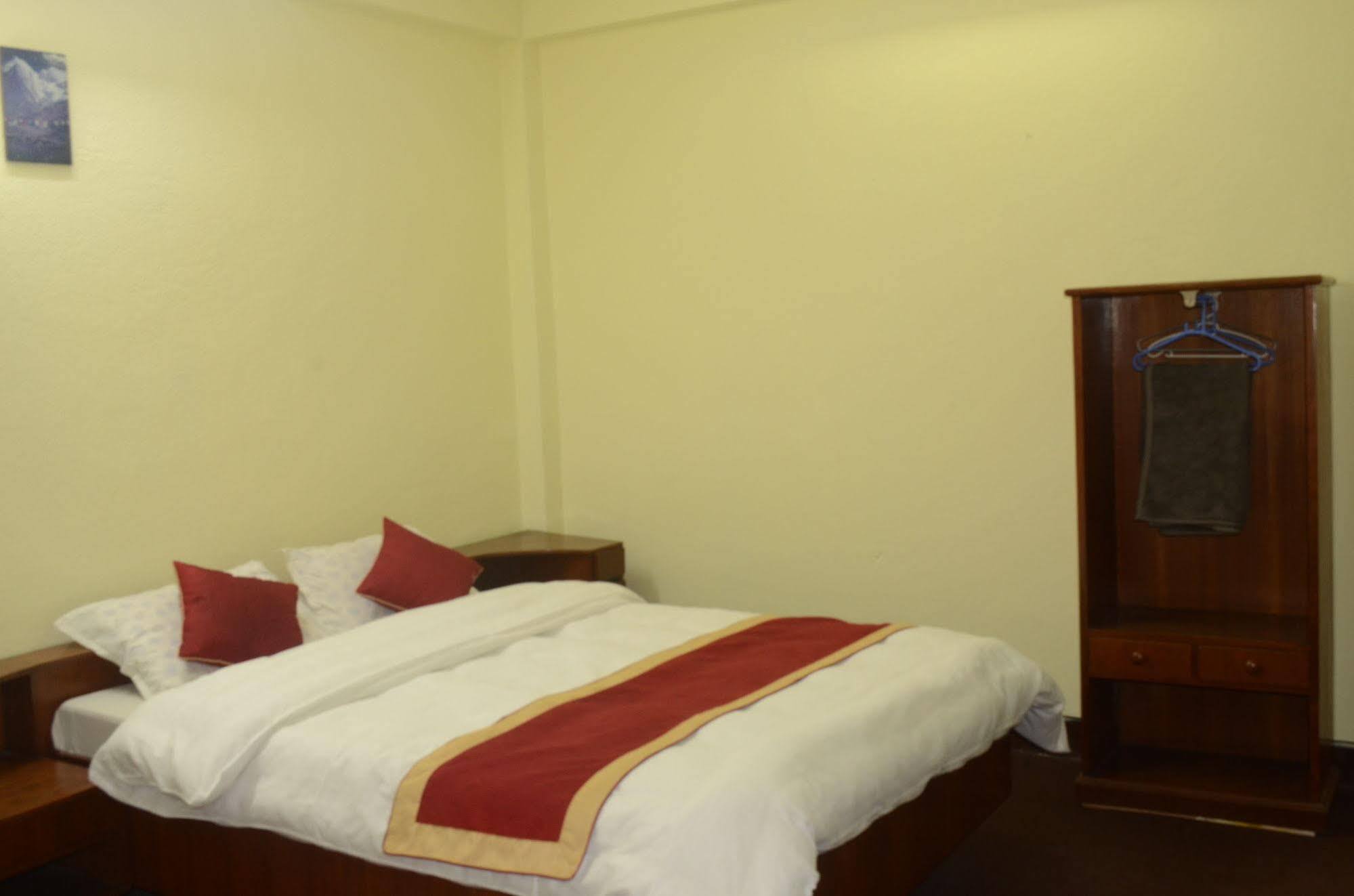 Potala Tourist Home Kathmandu Bagian luar foto